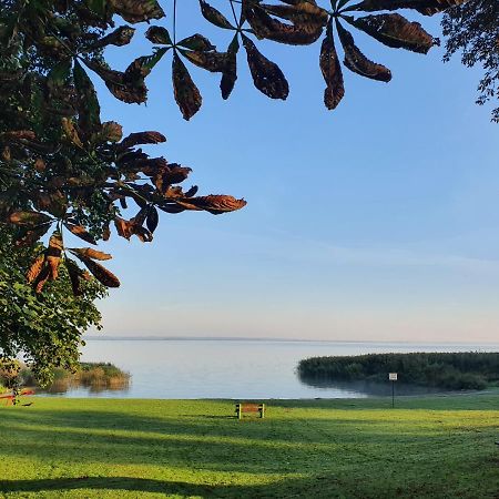 Gesindehaus Am Schloss Kummerower See Kummerow  Kültér fotó